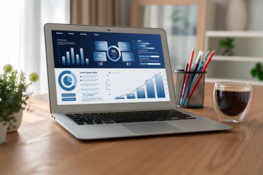 İş veri paneli, pazarlama stratejisi planlaması için iş zekası analizi sunar. Müşteri taleplerini analiz etmek ve iş dünyasının geleceğini önceden görmek için büyük veriler sunulur.