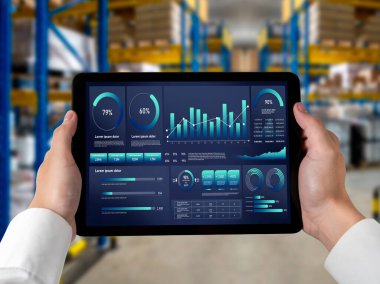 İş veri paneli, pazarlama stratejisi planlaması için iş zekası analizi sunar. Müşteri taleplerini analiz etmek ve iş dünyasının geleceğini önceden görmek için büyük veriler sunulur.