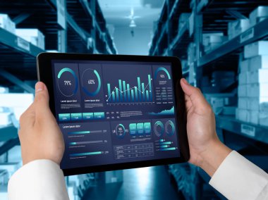 İş veri paneli, pazarlama stratejisi planlaması için iş zekası analizi sunar. Müşteri taleplerini analiz etmek ve iş dünyasının geleceğini önceden görmek için büyük veriler sunulur.