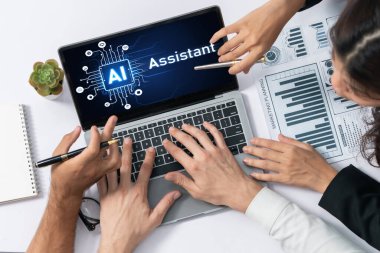 Yapay zeka teknolojisini çalıştırmak için komut mühendisi ve kullanıcı kolaylığı için üretici yapay zeka yardımcı araçları insanların yapay zeka hareketini teşvik ederek üretken yapay zeka fonksiyonları ile çalışmasına yardımcı olur