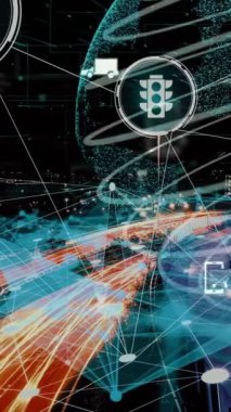 Yeni şehir yolunda gelecek araba trafiği için akıllı ulaşım teknolojisi kavramı. Sanal akıllı sistem, şehir sokaklarındaki araç verilerini birbirine bağlamak için dijital bilgi analizi yapıyor .