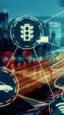 Yeni şehir yolunda gelecek araba trafiği için akıllı ulaşım teknolojisi kavramı. Sanal akıllı sistem, şehir sokaklarındaki araç verilerini birbirine bağlamak için dijital bilgi analizi yapıyor .