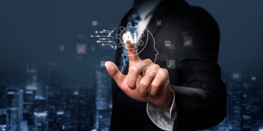 Yapay zeka mühendisliği, büyük veri ve yapay zeka makinesi kavramında yapay zeka beyin işlemcisiyle iş desteği için üretken yapay zeka kullanmayı öğrenen insan etkileşimi. Faas