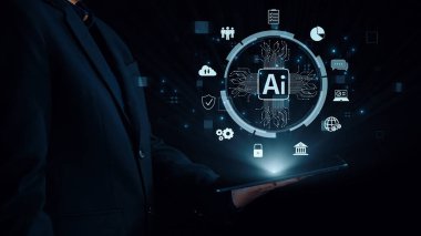 Yapay zeka mühendisliği, büyük veri ve yapay zeka makinesi kavramında yapay zeka beyin işlemcisiyle iş desteği için üretken yapay zeka kullanmayı öğrenen insan etkileşimi. Kullanıcı Kimliği