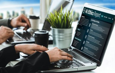 Yapay zeka etik standart hukuk ve bilgisayar ekranındaki kurallar yapay zeka etik şeffaflığının teknoloji suçunu önlediğine dair rapor sunuyor. canlı