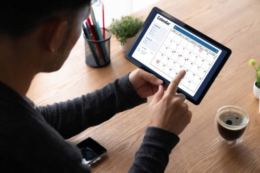 Kişisel düzenleyici ve çevrimiçi iş için mod zamanlama planlaması için bilgisayar yazılım uygulaması takvimiName