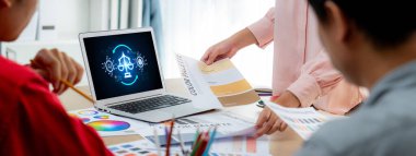 Yapay zeka etik standart hukuk ve bilgisayar ekranındaki kurallar yapay zeka etik şeffaflığının teknoloji suçunu önlediğine dair rapor sunuyor. canlı