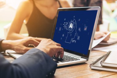 Yapay zeka teknolojisini çalıştırmak için komut mühendisi ve kullanıcı kolaylığı için üretici yapay zeka yardımcı araçları insanların yapay zeka hareketini teşvik ederek üretken yapay zeka fonksiyonları ile çalışmasına yardımcı olur