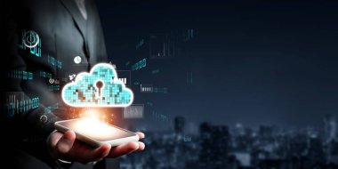 İş adamı bulut hesaplamasının geleceğini en son sezgilerle keşfetti ve bulut hesaplama teknolojisini entegre ederek işi yükseltti. Bulut çağını yenilikçi bilgisayar Faas ile kucaklayın