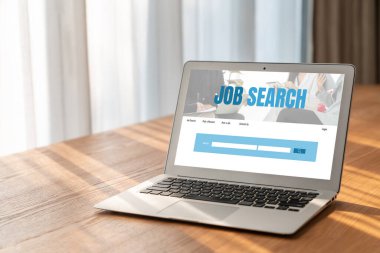 Çalışanların işe alım İnternet ağındaki iş fırsatlarını araması için mod web sitesinde online iş araması