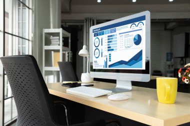 İş veri paneli, pazarlama stratejisi planlaması için iş zekası analizi sunar. Müşteri taleplerini analiz etmek ve iş dünyasının geleceğini önceden görmek için büyük veriler sunulur.