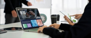 blogging concept, web blog Social Media Information network snugly. social media online content, freelance worker, working online, content creator, blogger, website, reading blog online on computer