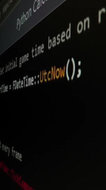 LED ekranında gerçek zamanlı yapay zeka ile hareket eden kodlama hareketinin makro çekimini kapat, yazılım geliştirme için gelişmiş yapay zeka bilgisini optimizasyon, hata ayıklama ve kodlama ile göster.