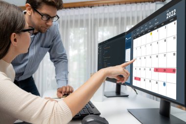 Kişisel organizatör ve çevrimiçi iş dünyası için hızlı zamanlama planlaması için bilgisayar yazılım uygulaması takvimiName