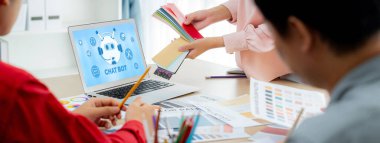 Chatbot yazılım uygulaması canlı çevrimiçi iş için otomatik olarak müşteri sorularına cevap verir