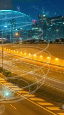 Akıllı şehirde küresel bağlantı ve internet ağı modernizasyonu. Gelecekteki 5G kablosuz dijital bağlantı ve sosyal medya ağı kavramı .