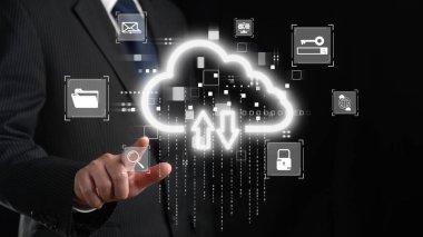 İş adamı bulut hesaplamasının geleceğini en son sezgilerle keşfetti ve bulut hesaplama teknolojisini entegre ederek işi yükseltti. Bulut çağını yenilikçi bilgisayar EIDE ile kucaklayın