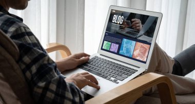 blogging concept, web blog Social Media Information network snugly. social media online content, freelance worker, working online, content creator, blogger, website, reading blog online on computer