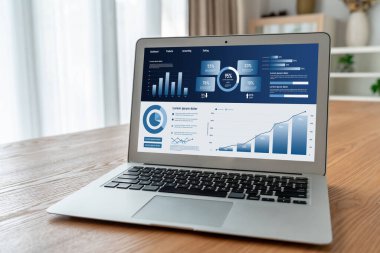 İş veri paneli, pazarlama stratejisi planlaması için iş zekası analizi sunar. Müşteri taleplerini analiz etmek ve iş dünyasının geleceğini önceden görmek için büyük veriler sunulur.