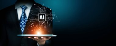 Yapay zeka mühendisliği, büyük veri ve yapay zeka makinesi kavramında yapay zeka beyin işlemcisiyle iş desteği için üretken yapay zeka kullanmayı öğrenen insan etkileşimi. Faas