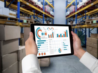 İş veri paneli, pazarlama stratejisi planlaması için iş zekası analizi sunar. Müşteri taleplerini analiz etmek ve iş dünyasının geleceğini önceden görmek için büyük veriler sunulur.