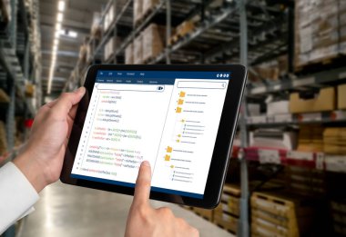 Okul eğitimi için geliştirilen kodlama ve programlama yazılımı. Basitleştirilmiş program, öğrenci çocuklar için okul sınıfında temel kodlama ve programlama eğitimi için kolay yazılım.