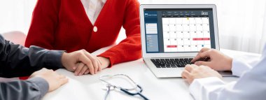 Kişisel organizatör ve çevrimiçi iş dünyası için hızlı zamanlama planlaması için bilgisayar yazılım uygulaması takvimiName