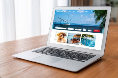 Model arama ve seyahat planlama için internet sitesi uçuş, otel ve tur rezervasyonları için anlaşma ve paket sunuyor