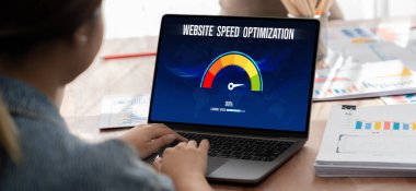 Web sitesi yükleme hızını hesaplayan bilgisayar yazılımı. Web sitesi yükleme hızının artırılması kavramı.