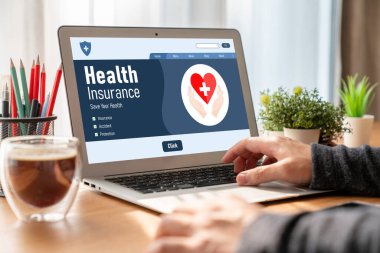 Kolay form doldurma için sağlık sigortası web sitesi mod kayıt sistemi