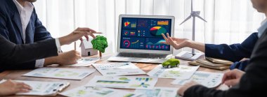 İş veri paneli pazarlama stratejisi planlaması için canlı iş zekası analizi sağlar