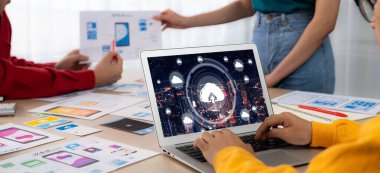 Hızlı uzak çalışma ve kişisel veri depolama için bulut hesaplama yazılımı