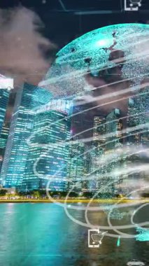 Akıllı şehirde küresel bağlantı ve internet ağı modernizasyonu. Gelecekteki 5G kablosuz dijital bağlantı ve sosyal medya ağı kavramı .