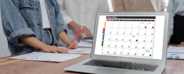 Kişisel organizatör ve çevrimiçi iş dünyası için hızlı zamanlama planlaması için bilgisayar yazılım uygulaması takvimiName