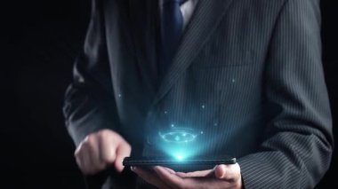 İş adamı ağ kurar, değerli bağlantılar kurar. Profesyonel ağı ve fırsatları genişletmek için etkili insan ağ oluşturma stratejileri UUID