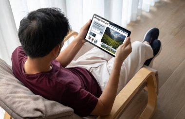 Yapay zeka yapay zeka işleme gücünün kullanımıyla birlikte metin tasarımcısı ve kullanıcılarına resim ve metin tasarımcılarına komut metnine göre resim verme imkânı sunar