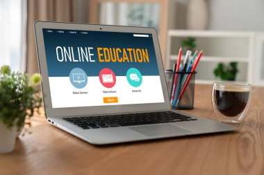 Öğrencilerin internet ağında çalışabilmeleri için mod yazılımlı e-öğrenme web sitesi