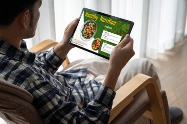 Sağlıklı yaşam sitesi sağlıklı beslenme ve sağlıklı yemek pişirme tarifi için bilgi sunar.