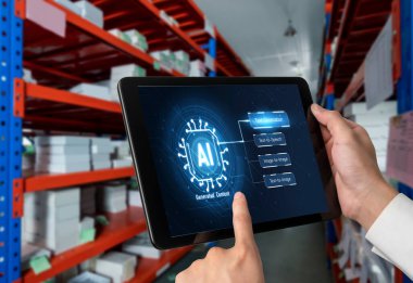 Yapay zeka teknolojisini çalıştırmak için komut mühendisi ve kullanıcı kolaylığı için üretici yapay zeka yardımcı araçları insanların yapay zeka işlevlerini teşvik ederek yapay zekayı çalıştırmalarına yardımcı olur