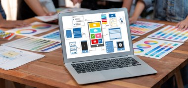 Hareketli mobil uygulama ve web sitesi için UX UI tasarım süreci. Profesyonel uygulama geliştiricisi için kablo grafiğinin yaratıcı prototipi .