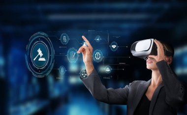 Uyum ve teknolojinin sanal gerçeklik yoluyla kesişmesini, kalite kontrolüne ve dijital dönüşüm ortamında sertifikalı standartlara odaklanmasını araştırın. XDMCP