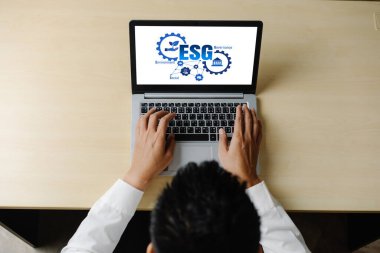 Model işletmelerin ESG çevresel yönetim politikası yüksek ESG puanı elde etmek için bir standart belirler