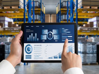 İş veri paneli, pazarlama stratejisi planlaması için iş zekası analizi sunar. Müşteri taleplerini analiz etmek ve iş dünyasının geleceğini önceden görmek için büyük veriler sunulur.