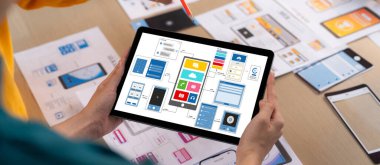 Hareketli mobil uygulama ve web sitesi için UX UI tasarım süreci. Profesyonel uygulama geliştiricisi için kablo grafiğinin yaratıcı prototipi .