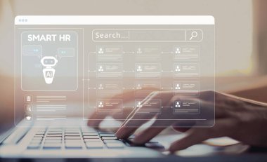 Bir dizüstü bilgisayarın klavyesinde yazı yazan ellerin yakın plan görüntüsü, etkili insan kaynakları yönetimi ve çevrimiçi aramalar için yapay zeka teknolojisi içeren gelecekçi bir HR arayüzü sergiliyor. XDMCP