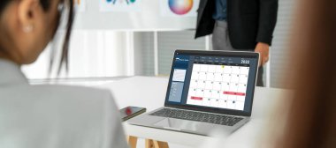 Kişisel düzenleyici ve çevrimiçi iş için mod zamanlama planlaması için bilgisayar yazılım uygulaması takvimiName