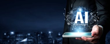 Yapay zeka mühendisliği, büyük veri ve yapay zeka makinesi kavramında yapay zeka beyin işlemcisiyle iş desteği için üretken yapay zeka kullanmayı öğrenen insan etkileşimi. Faas