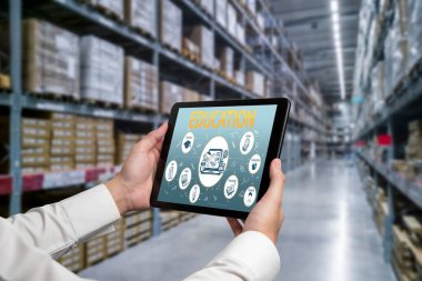 Öğrencilerin internet ağında rahatça çalışabilmeleri için yazılımlı e-öğrenme sitesi