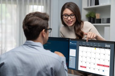 Kişisel organizatör ve çevrimiçi iş dünyası için hızlı zamanlama planlaması için bilgisayar yazılım uygulaması takvimiName