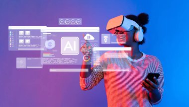 Genç bir kadın sanal gerçeklik teknolojisiyle neşe içinde etkileşime geçerek yapay zeka ve dijital arayüzlerin entegrasyonunu vurgulayan canlı ve fütüristik bir sahne sergiliyor. XDMCP